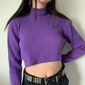 Cropped purple turtle neck